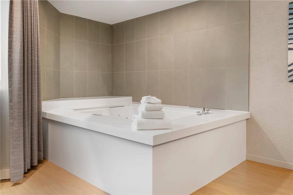 Radisson Plaza Hotel at Kalamazoo Center - photo 104