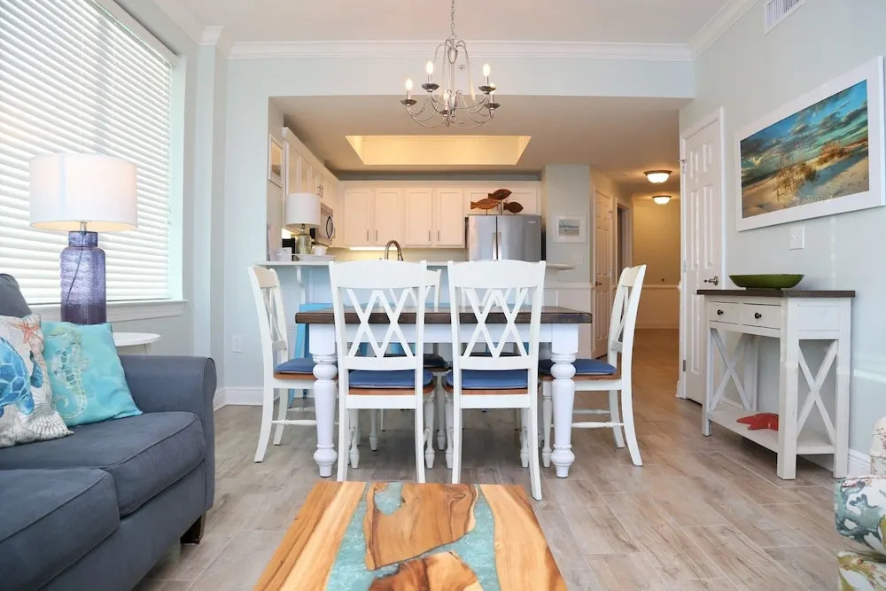 Crystal Tower 1109 2 Bedroom Condo by RedAwning - photo 6