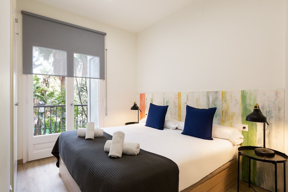 Sitges Group Beach Dreams — Sitges