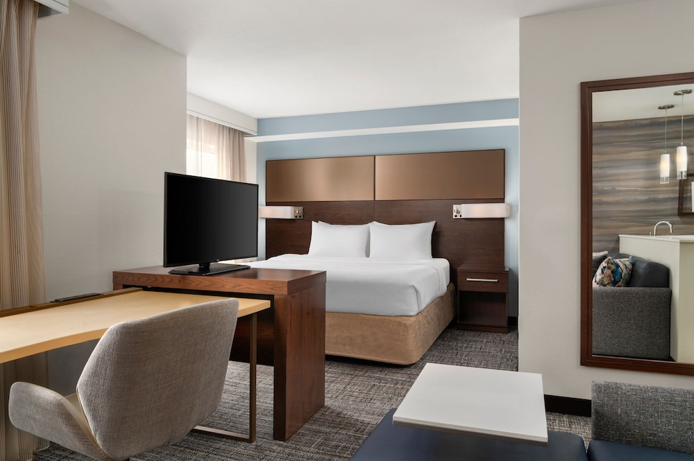 Residence Inn Milwaukee West - photo 8