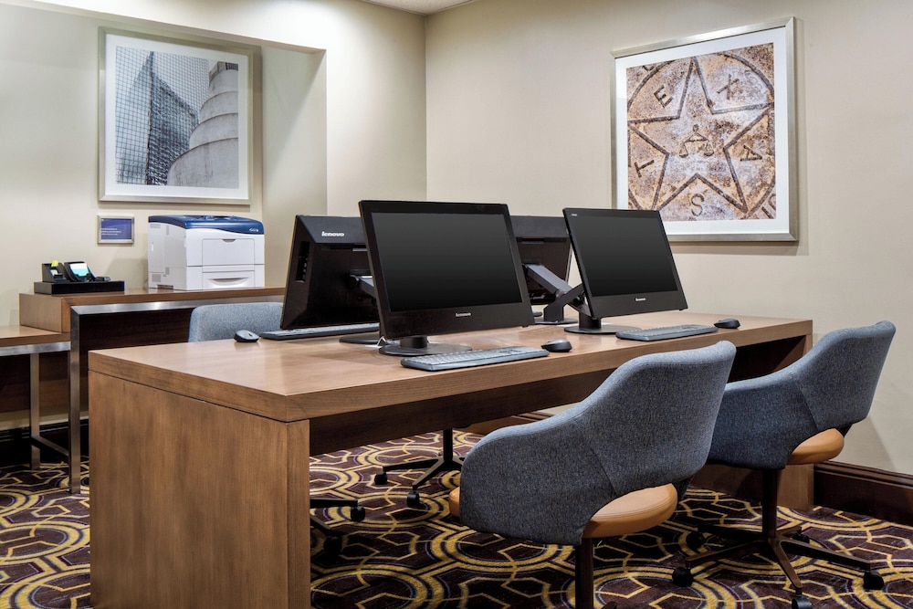 Sheraton DFW Airport Hotel - photo 28