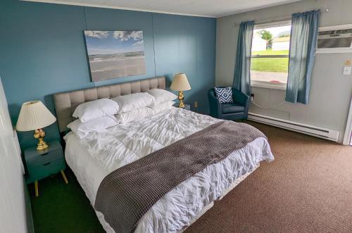Huron Inn - photo 18