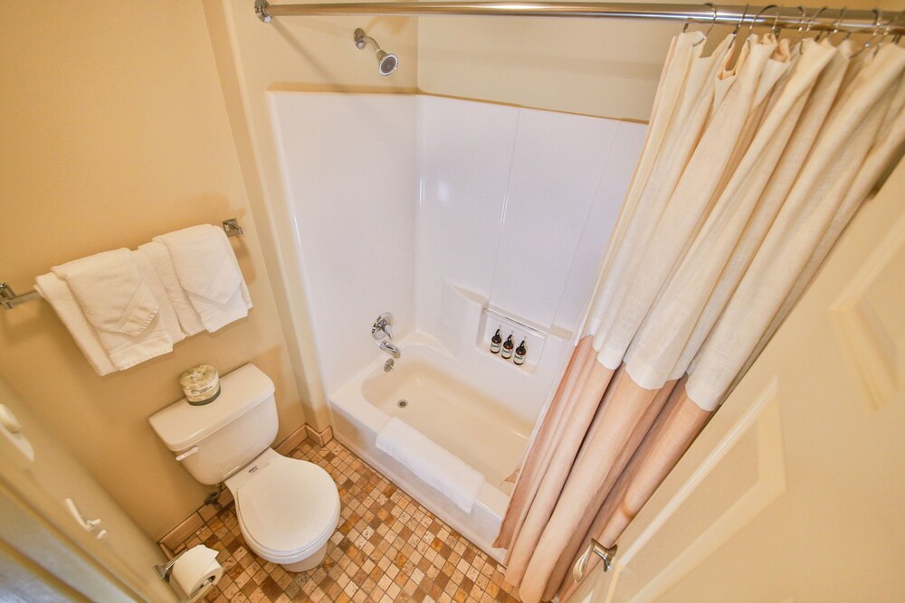 Trailhead Inn - photo 13
