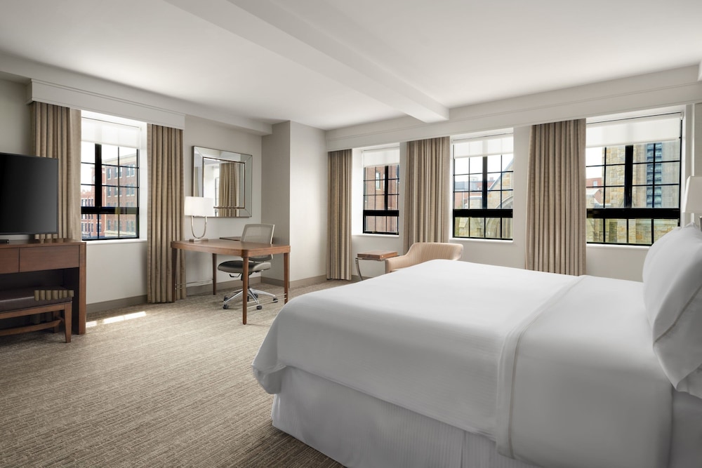 The Westin Portland Harborview - photo 13