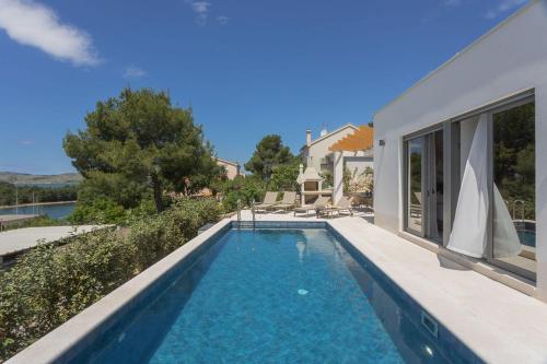 Sullago — 4-Star Luxury Hotel in Sibenik, Croatia
