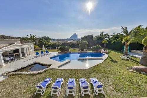 Villas Guzman Ifach — 4-Star Luxury Hotel in Calp, Spain