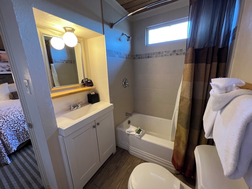 Estes Mountain Inn - photo 90