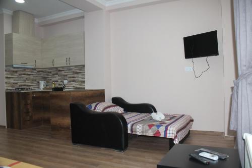 Lali's apartment