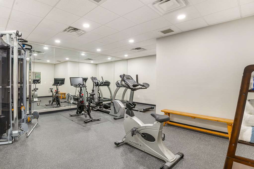 Best Western Plus Crossroads Inn & Suites - photo 24