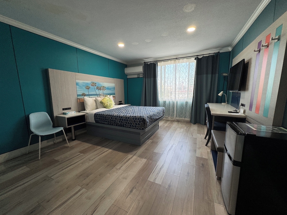 Hometel Suites Los Angeles - photo 28