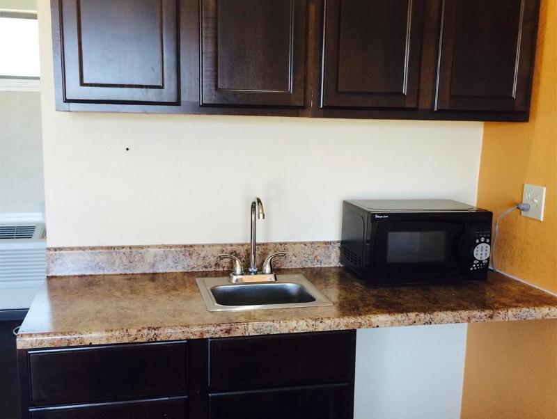 Americas Best Value Inn Texarkana - photo 5