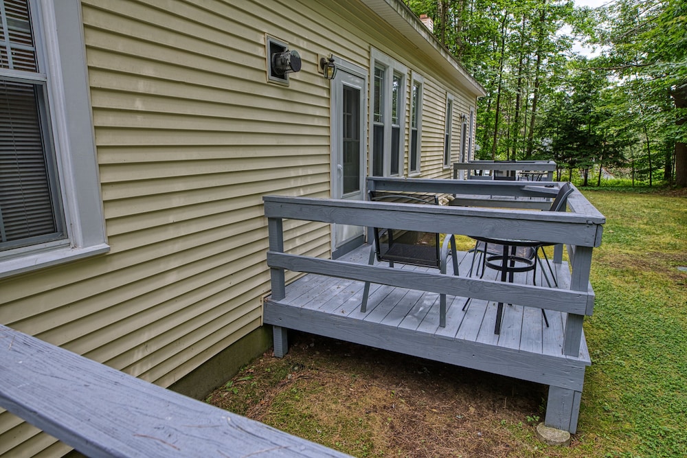 Rockwell Falls Inn and Wine Bar - photo 36