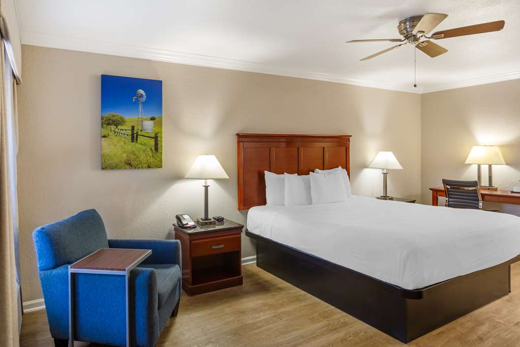 Best Western Heritage Inn - photo 20