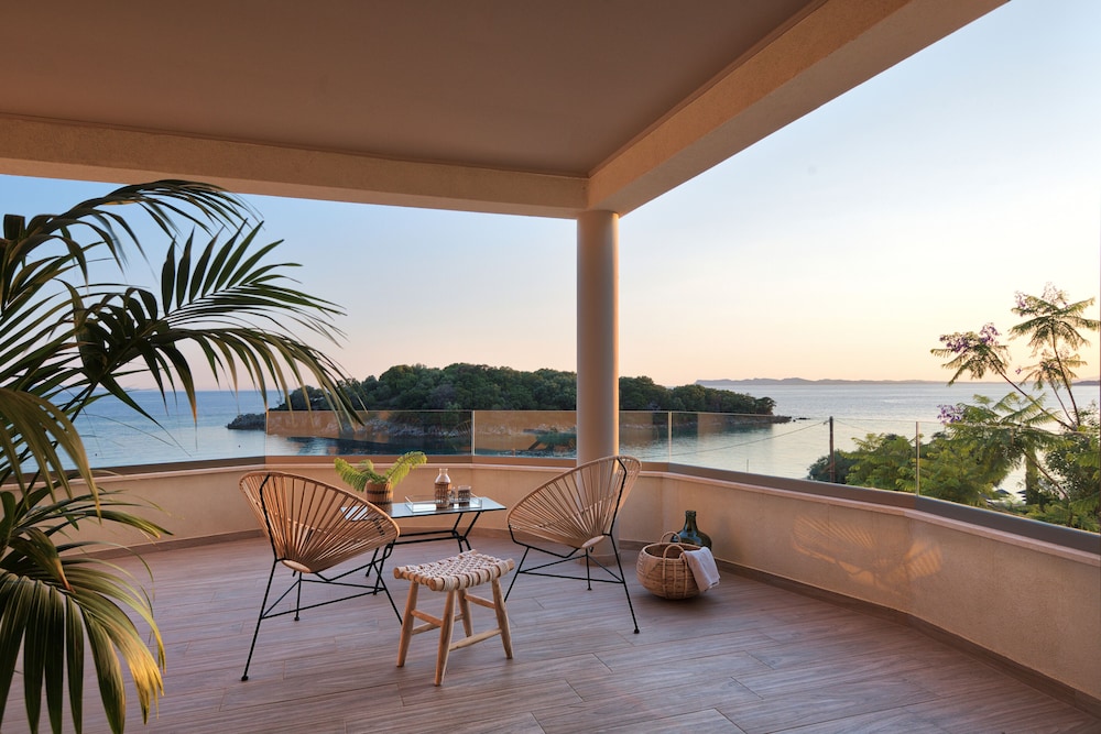 Prima Vista Beachfront Boutique Hotel in Igoumenitsa, Greece