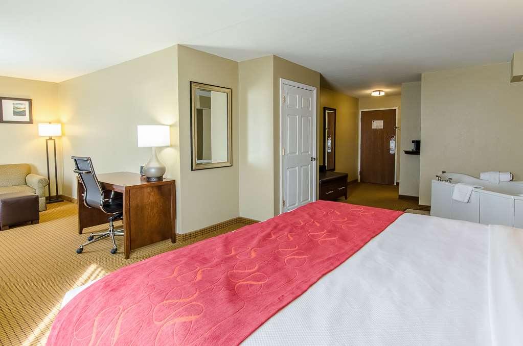 Comfort Suites Wytheville near Conference Center - photo 17