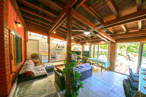 Villa Simona giardino & mare — 4-Star Luxury Hotel in Sant'andrea, Italy