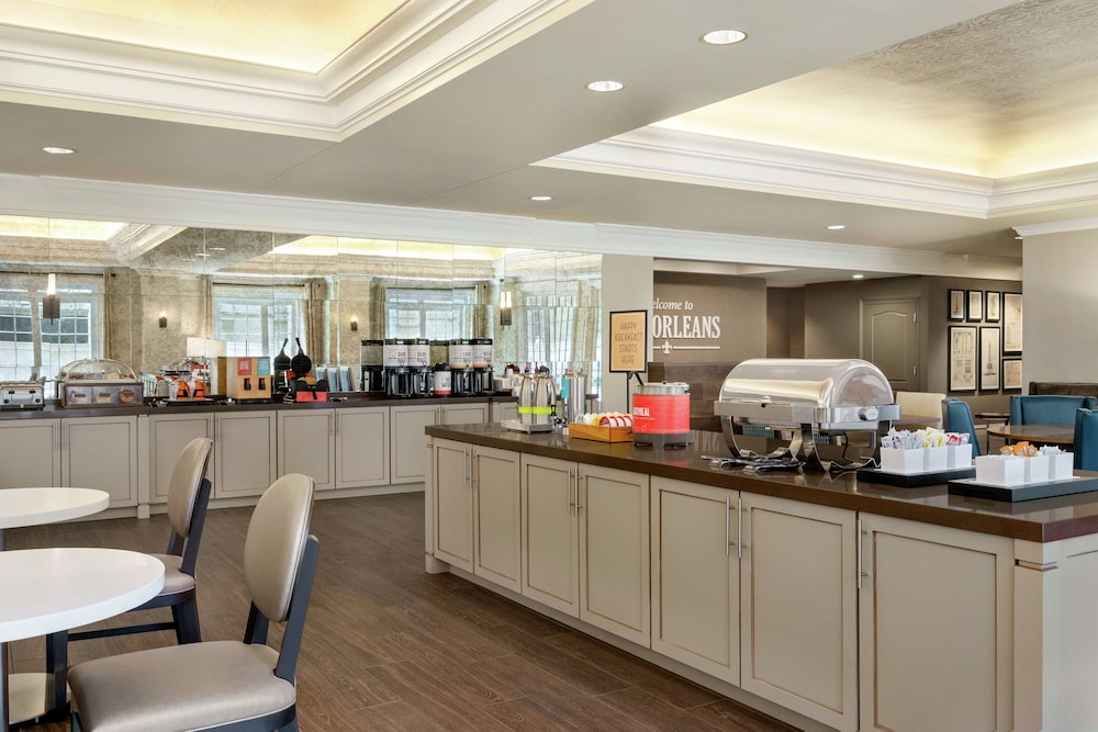 Hampton Inn New Orleans St. Charles Ave. Garden District - photo 37