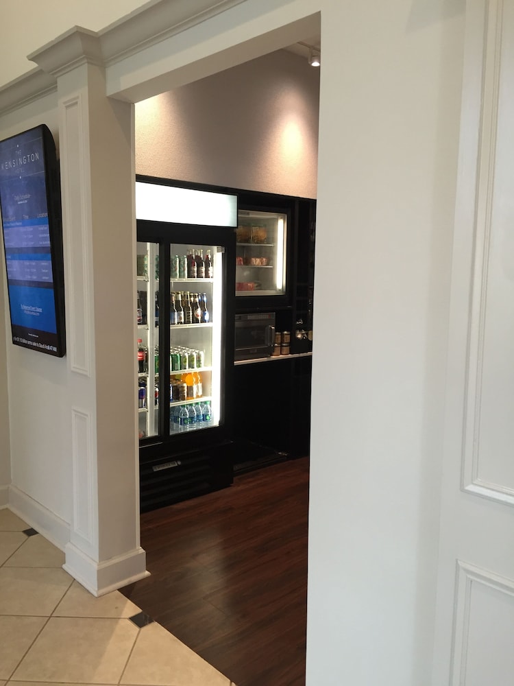 The Kensington Hotel - photo 36