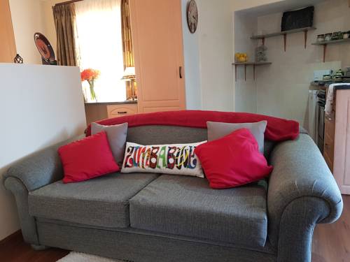 Nissi Cottage