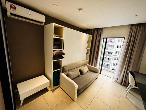 Shem’s DK Impian Airport Subang with Balcony in Shah Alam, Malaysia