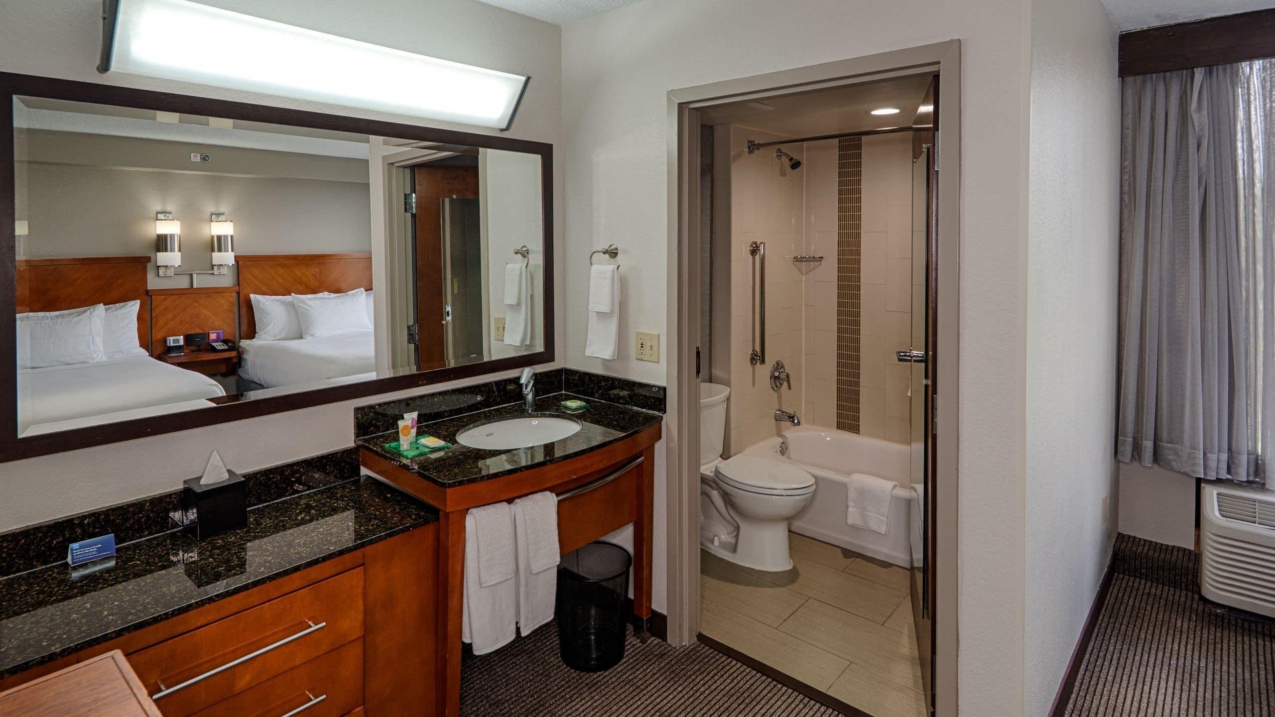 Hyatt Place North Raleigh Midtown - photo 22