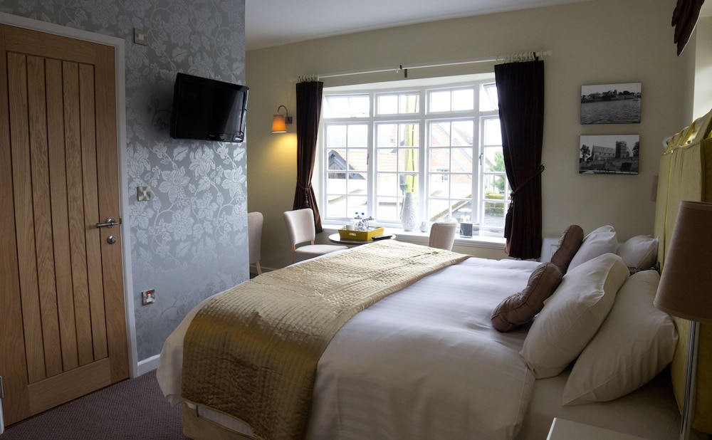 The Globe - carbon neutral hotel in Exeter