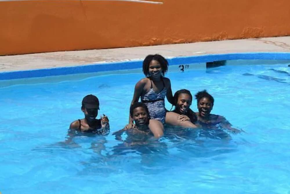 Americas Best Value Inn Smithfield - photo 2