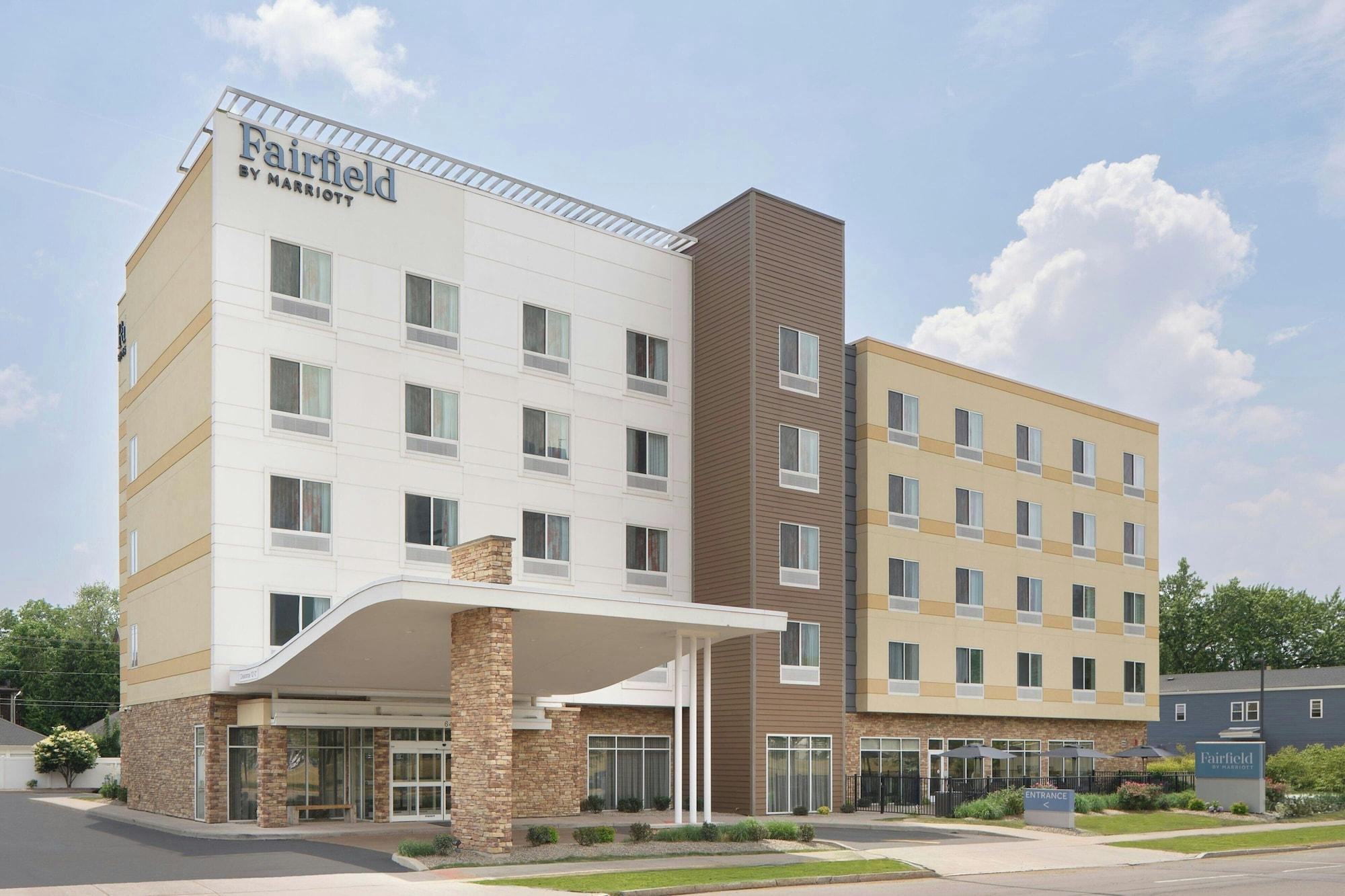 Fairfield Inn & Suites by Marriott Niagara Falls in Niagara Falls, Canada