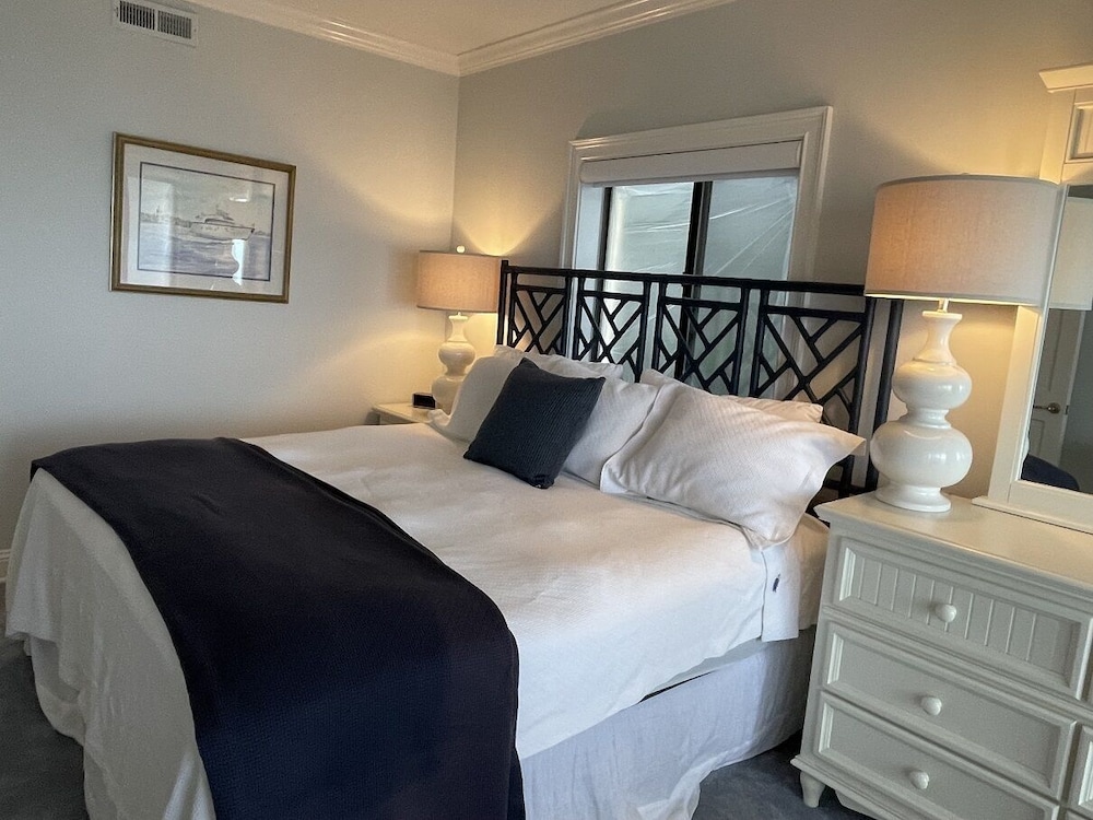 1080 Lighthouse I at The Sea Pines Resort — 4-Star Luxury Hotel in Hilton Head Island, United States