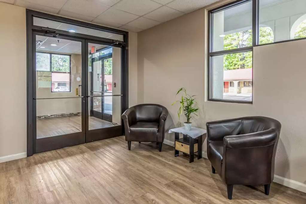 Americas Best Value Inn Opelika - photo 5