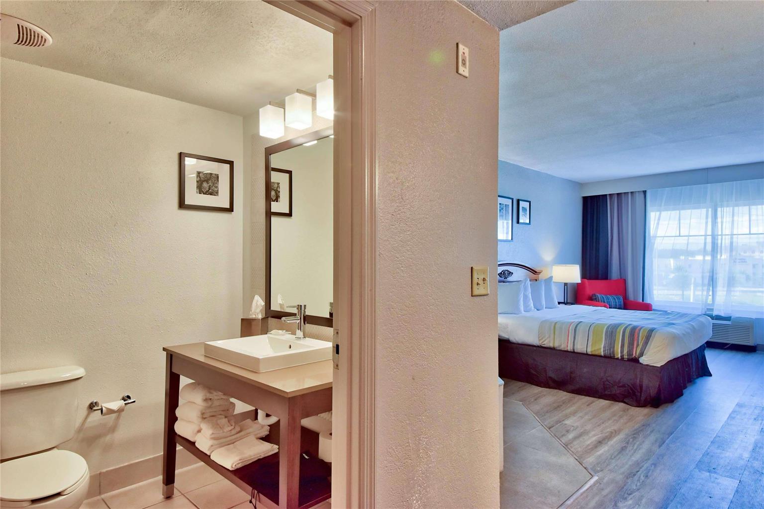 Country Inn & Suites by Radisson Ocala Southwest - photo 15