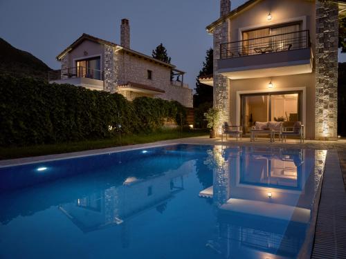 Avesta Private Villas — 4-Star Luxury Hotel in Lefkada, Greece
