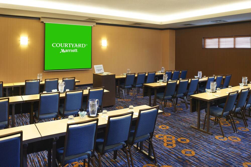 Courtyard by Marriott Cincinnati Covington - photo 30