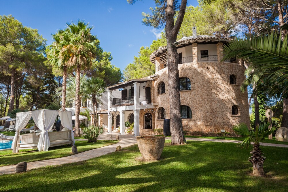 Agroturismo Sa Talaia Adults only in Sant Antoni De Portmany, Spain