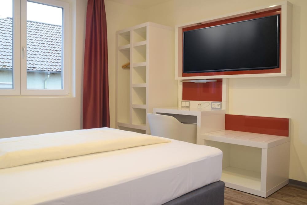 Hotel Arts — Sankt Leon Rot