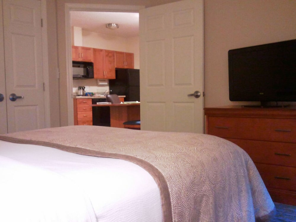 Candlewood Suites Greenville NC by IHG - photo 11