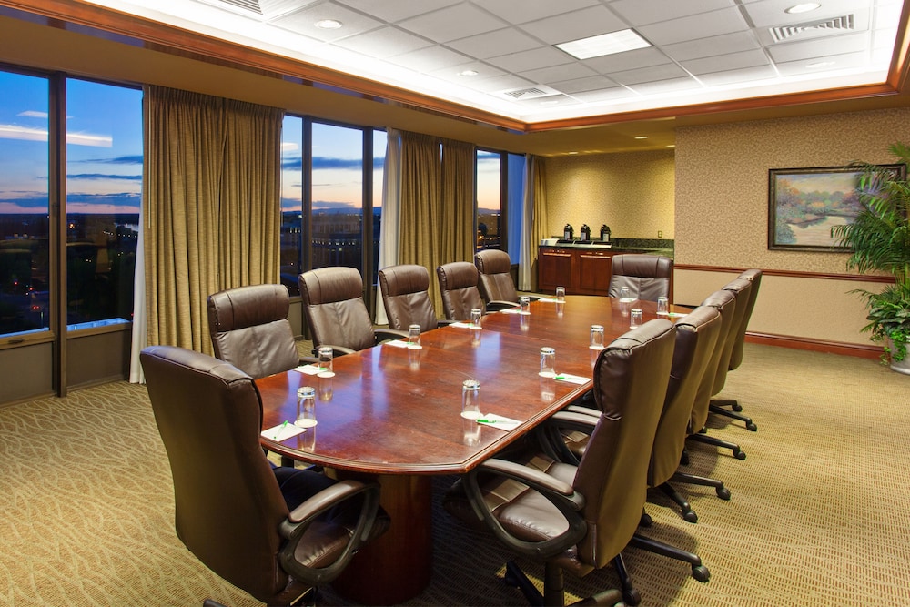 Holiday Inn Sacramento Downtown Arena by IHG - photo 45