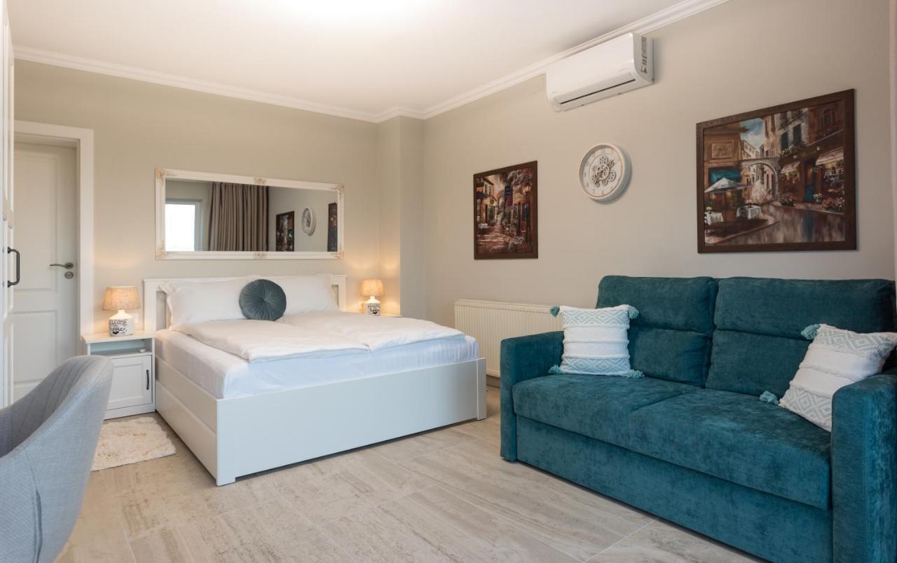Provence — 4-Star Luxury Hotel in Arad, Romania