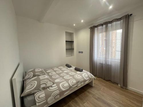 T2 Renove a 15 Min de Lyon — hotel in Pierre-Benite