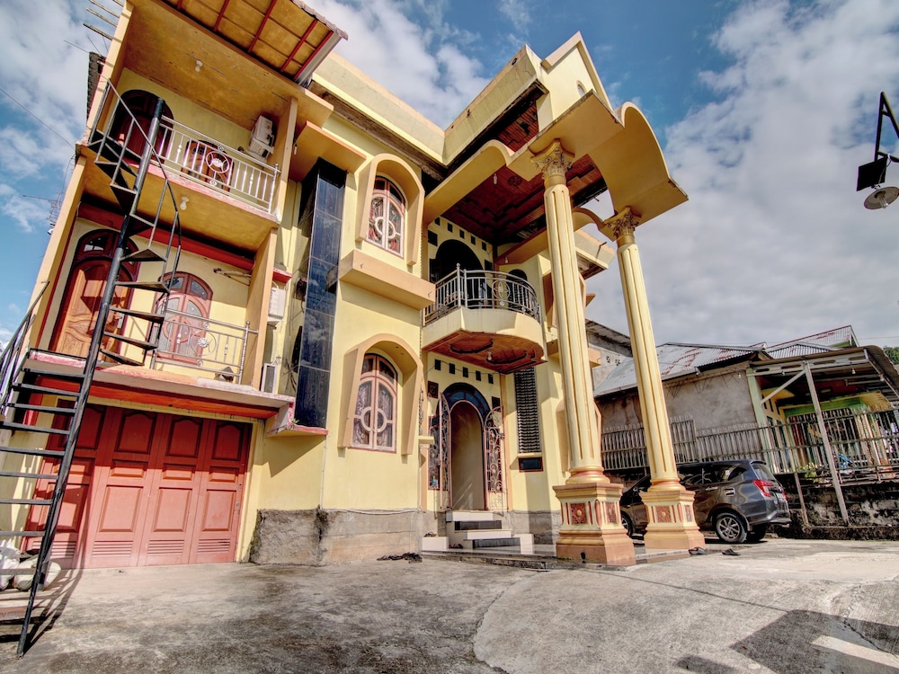 OYO 92818 Penginapan Garuda Syariah — hotel in Pasir Pengaraian
