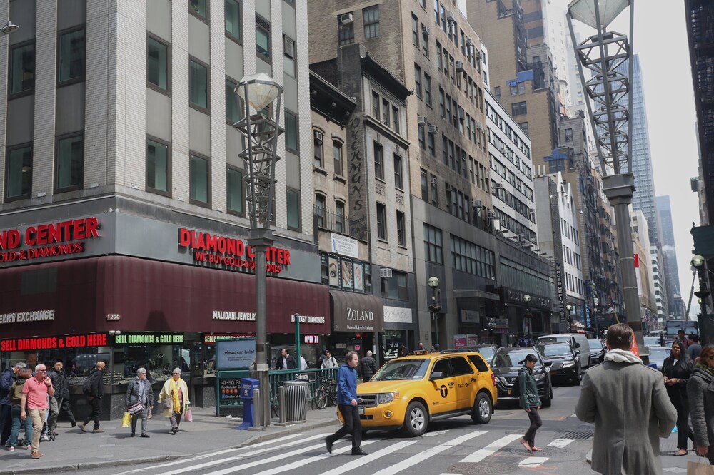 Dom Nyc