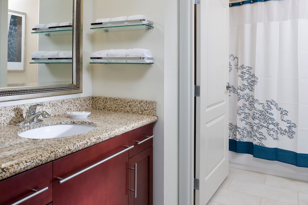 Residence Inn Fargo - photo 12