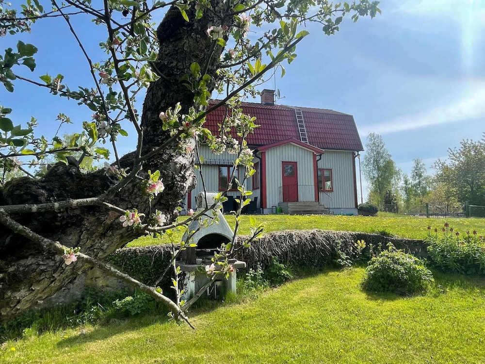 Secluded House With Garden And Lakes 22262383 — Kristdala