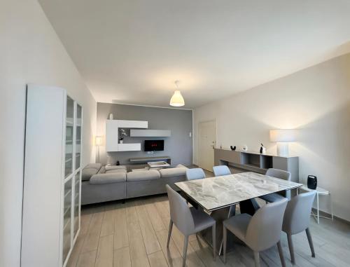 Suite Patrizia Appartamento in Centro a Modena — 4-Star Luxury Hotel in Modena, Italy