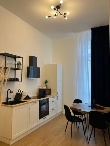 Loft A002 Solo Tower Sforza 13 — 4-Star Luxury Hotel in Milan, Italy
