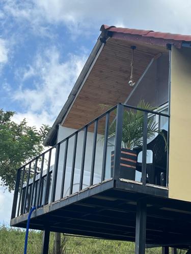 Divino Glamping Romantico Jacuzzi Villeta NUEVO in Villeta, Colombia