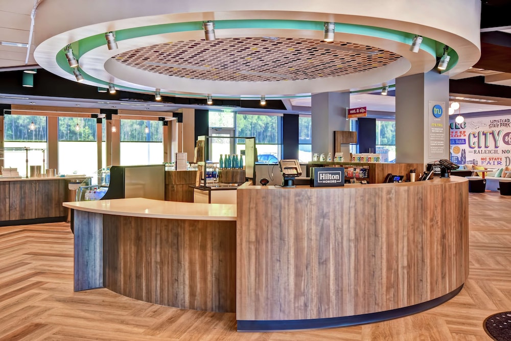 Tru by Hilton Raleigh Durham Airport - photo 6