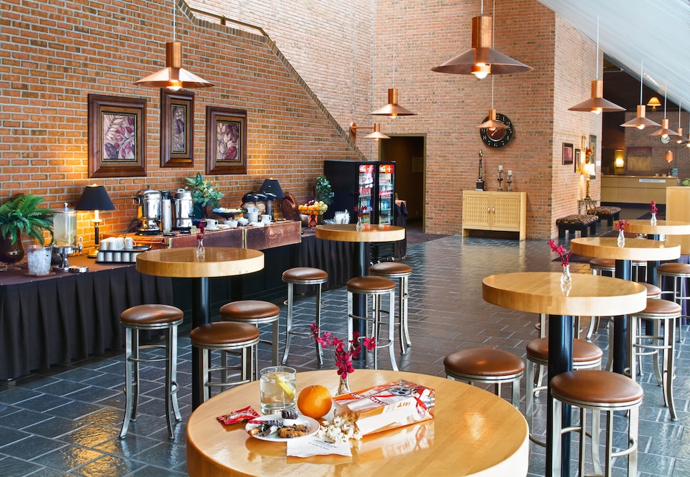 Crowne Plaza Minneapolis West by IHG - photo 63