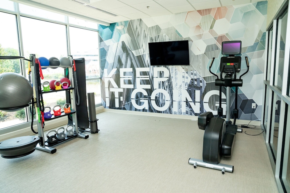 SpringHill Suites by Marriott Woodbridge - photo 22