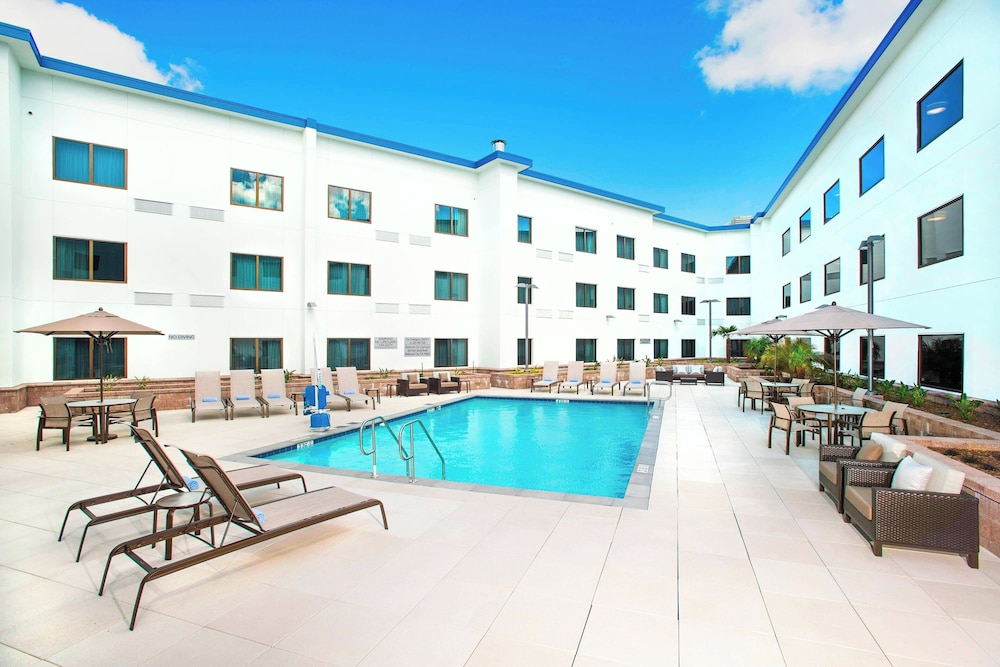 Courtyard by Marriott Redwood City - photo 19